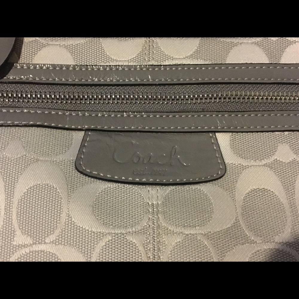 Coach Grey Penelope Signature Purse/Tote - Picture 2 of 7